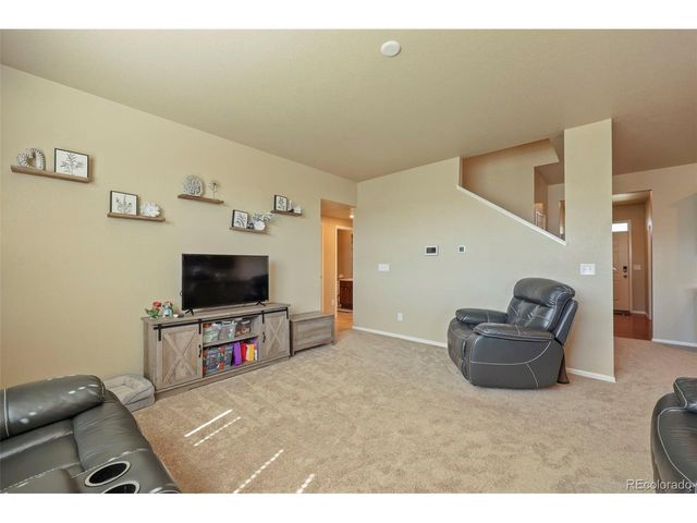 5958 High Timber Cir, Castle Rock, CO 80104