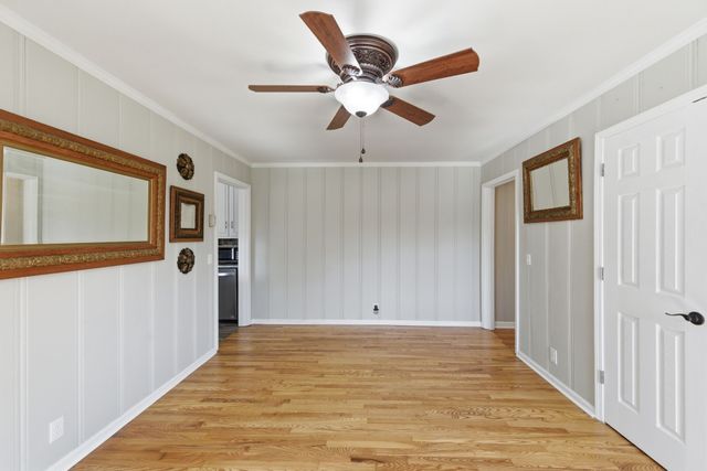 210 S Sequoia Dr, Springfield, TN 37172