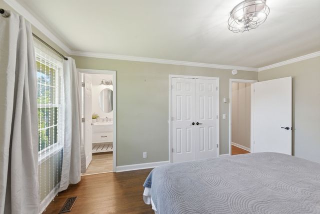 210 S Sequoia Dr, Springfield, TN 37172