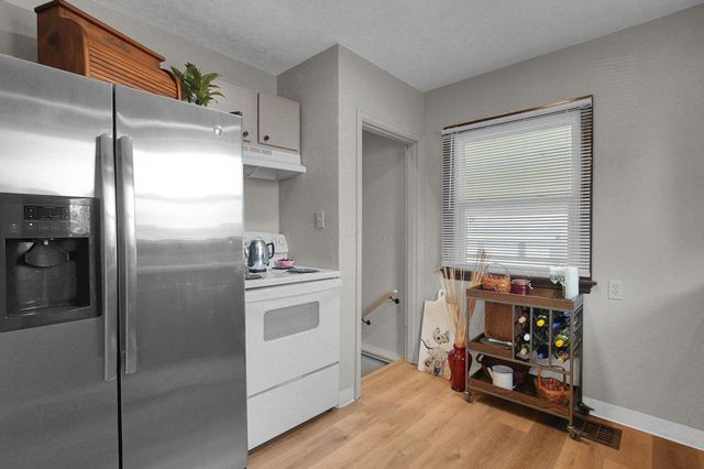 1560 Garling Avenue, Columbus, OH 43223