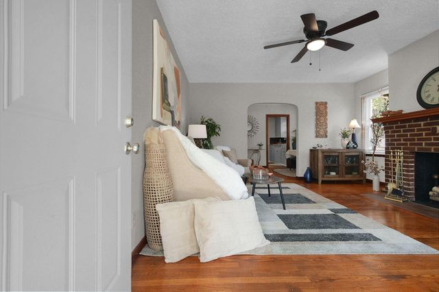 1560 Garling Avenue, Columbus, OH 43223