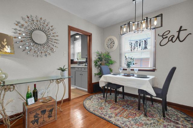 1560 Garling Avenue, Columbus, OH 43223