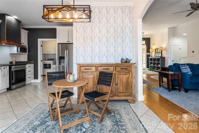 47 Timberwood Drive, Asheville, NC 28806