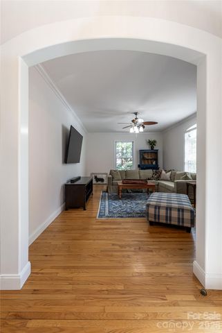 47 Timberwood Drive, Asheville, NC 28806