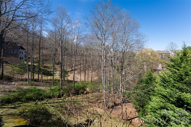 47 Timberwood Drive, Asheville, NC 28806