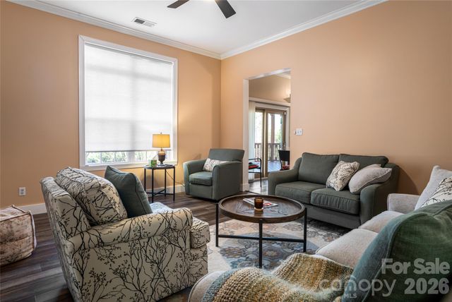 47 Timberwood Drive, Asheville, NC 28806