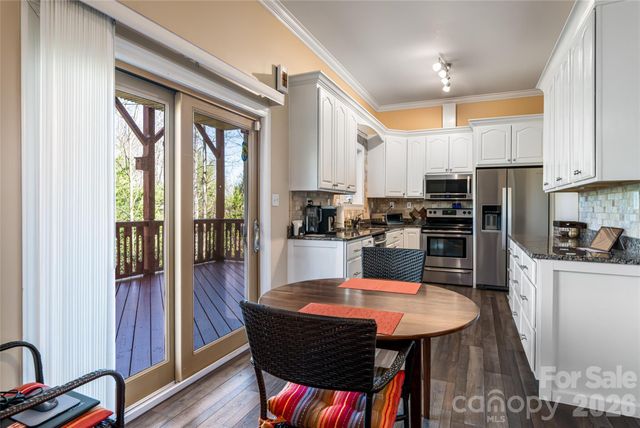 47 Timberwood Drive, Asheville, NC 28806