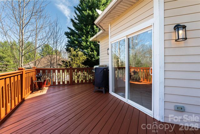 47 Timberwood Drive, Asheville, NC 28806