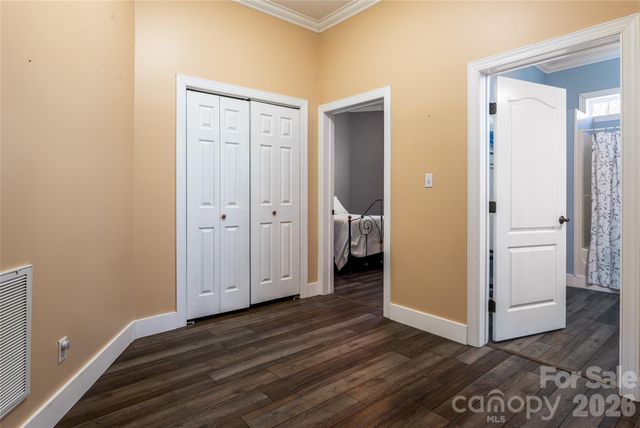 47 Timberwood Drive, Asheville, NC 28806