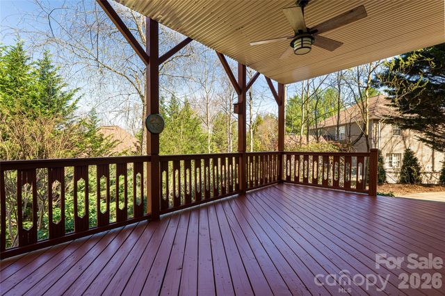 47 Timberwood Drive, Asheville, NC 28806