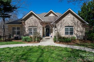 47 Timberwood Drive, Asheville, NC 28806