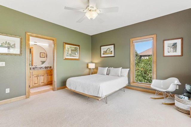 194 Crooked Stick PASS, North Prairie, WI 53153