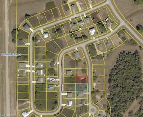 7010 Calder CT, Labelle, FL 33935