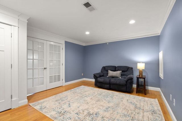 17 Hastings Way 17, Wayland, MA 01778