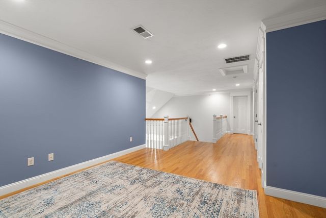 17 Hastings Way 17, Wayland, MA 01778