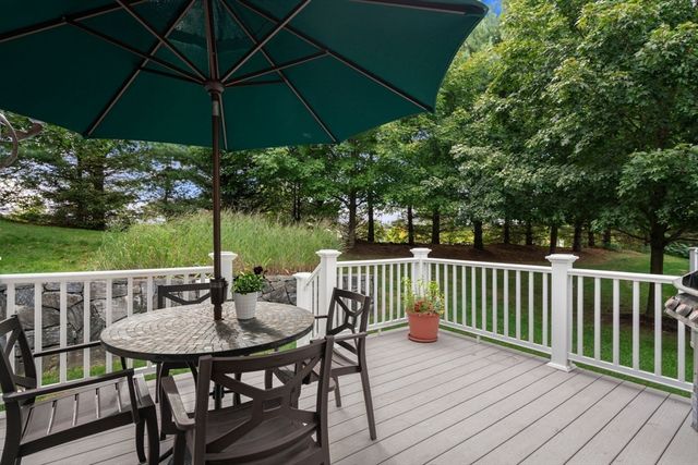 17 Hastings Way 17, Wayland, MA 01778