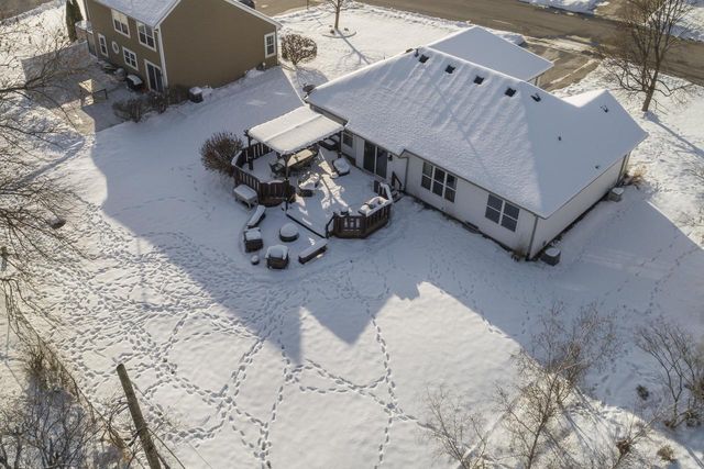 W181N8912 Melanie LANE, Menomonee Falls, WI 53051