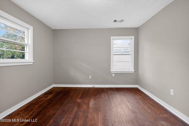 734 Montclair Place, Jackson, MS 39206