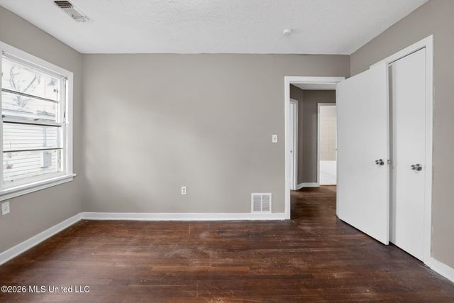 734 Montclair Place, Jackson, MS 39206