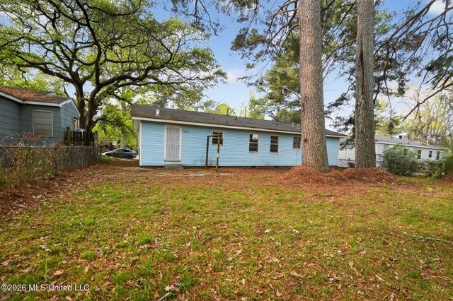 734 Montclair Place, Jackson, MS 39206