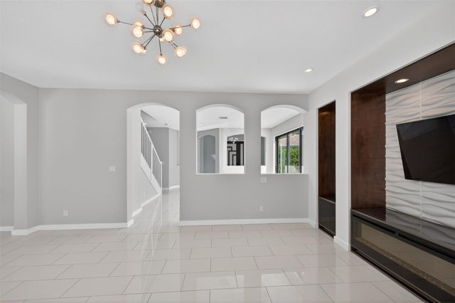 4179 E Cascade Ter, Weston, FL 33332