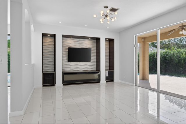 4179 E Cascade Ter, Weston, FL 33332