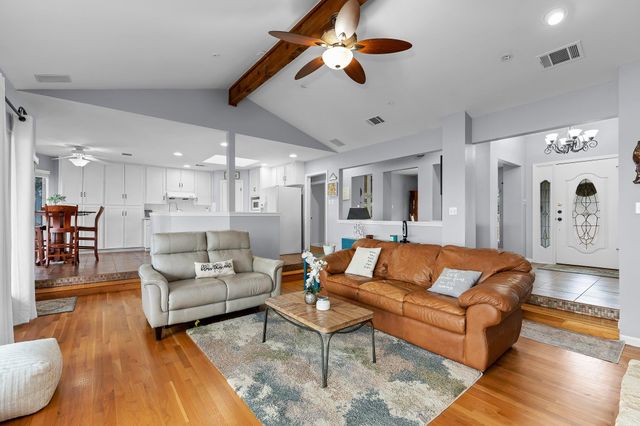 21629 High DR, Lago Vista, TX 78645