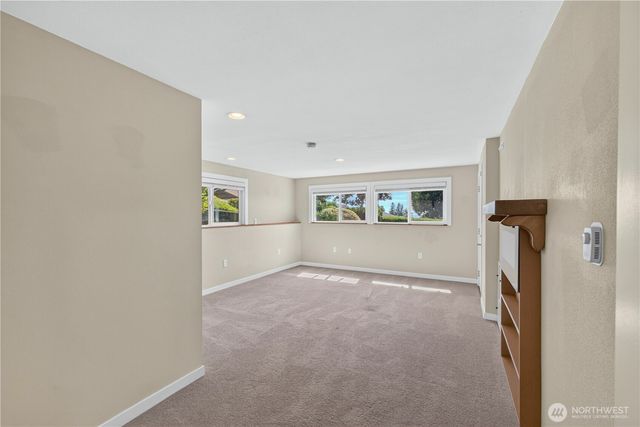 4808 Glasgow Way, Anacortes, WA 98221