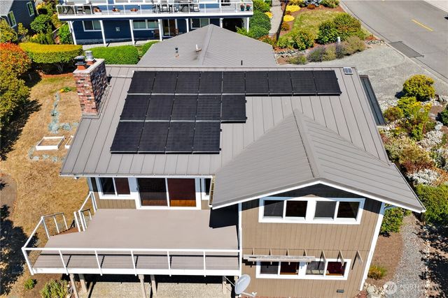 4808 Glasgow Way, Anacortes, WA 98221