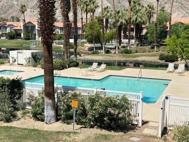 55057 Tanglewood, La Quinta, CA 92253
