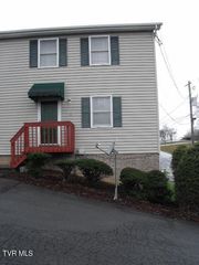 609 Spring Hill Road, 7, Johnson City, TN 37604
