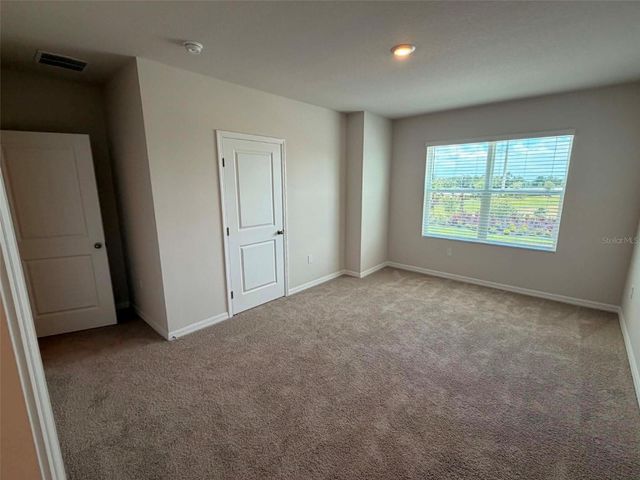 18524 BUCKSKIN DRIVE, Bradenton, FL 34211
