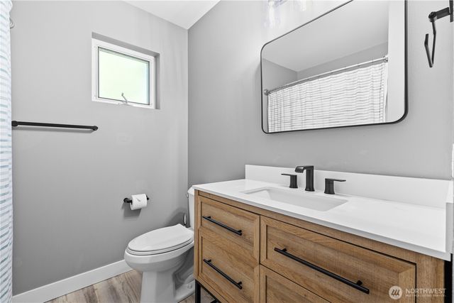 34743 SE Ridge Street, Snoqualmie, WA 98065