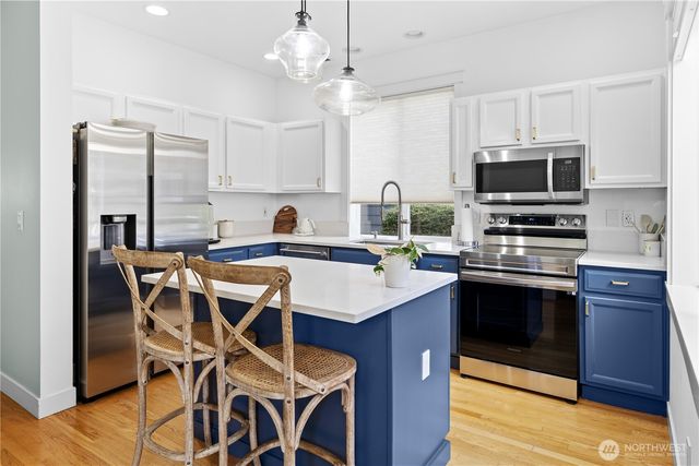 34743 SE Ridge Street, Snoqualmie, WA 98065