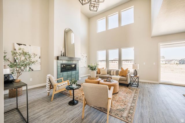 5199 S PARAMOUNT CV, Riverdale, UT 84405