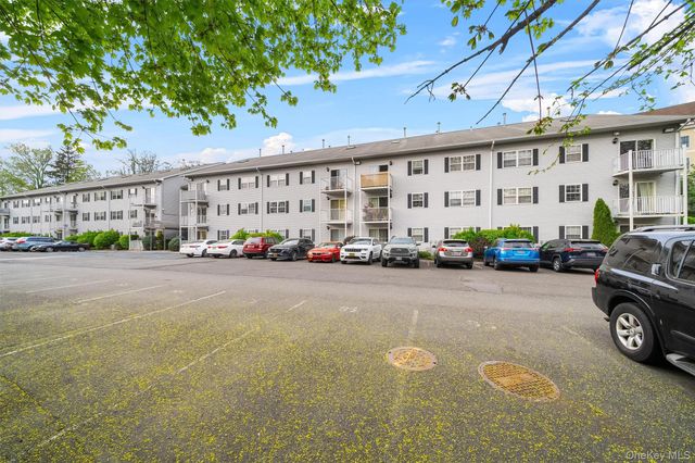 10-12 Chestnut Street B108, Suffern, NY 10901