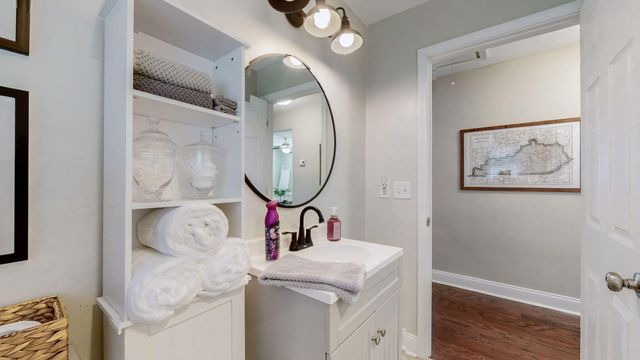 613 Stratford Drive, Lexington, KY 40503