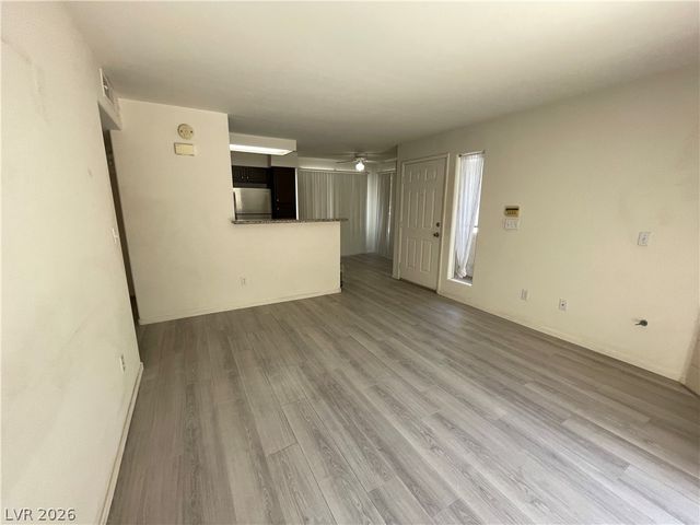 5196 Mandalay Springs Drive 204, Las Vegas, NV 89120