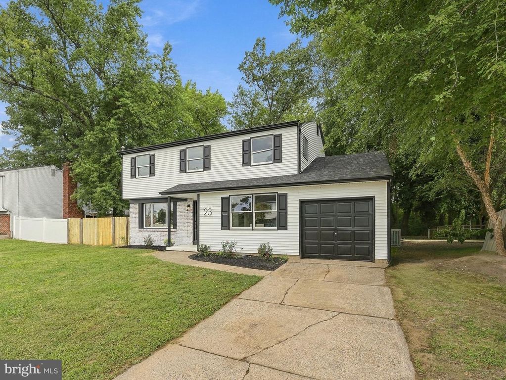 23 WALNUT DR, BURLINGTON, NJ 08016 — photo 4