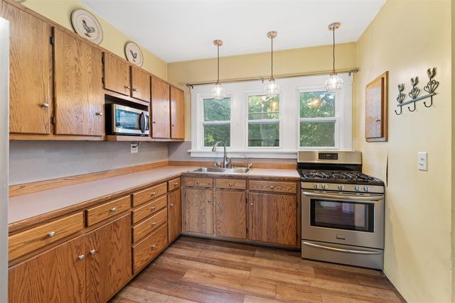 2041 N Link Rd, Salina, KS 67401