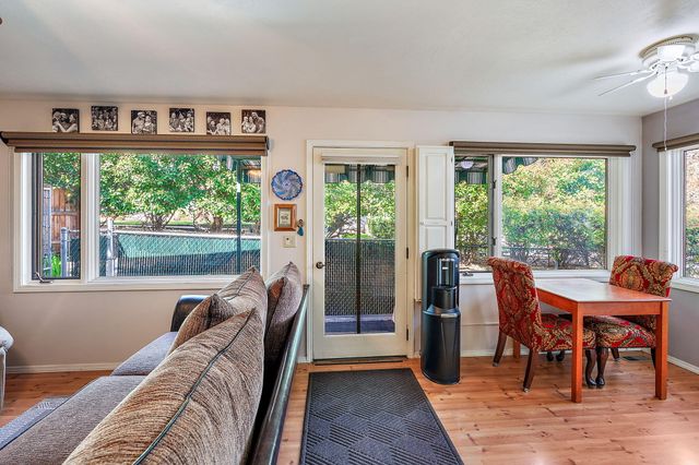 451 N Main Street, Ashland, OR 97520