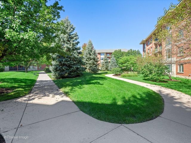 855 E 22nd Street 102, Lombard, IL 60148