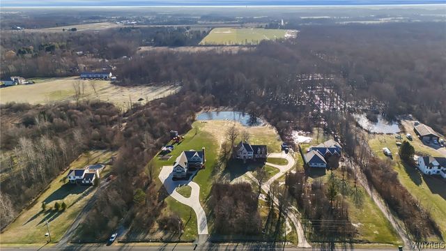 5747 Strickler Road, Clarence, NY 14031