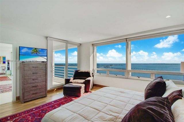 1541 Brickell Ave A-3902, Miami, FL 33129