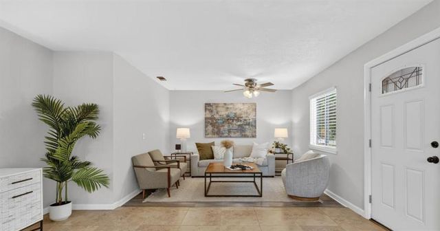 7641 Twin Oaks Ave, Citrus Heights, CA 95610