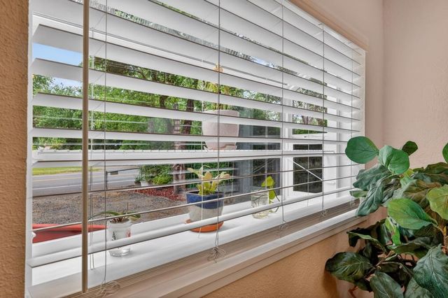 7641 Twin Oaks Ave, Citrus Heights, CA 95610