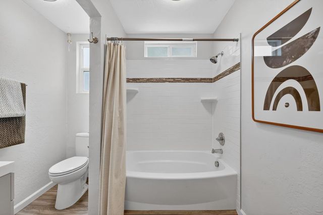 7641 Twin Oaks Ave, Citrus Heights, CA 95610