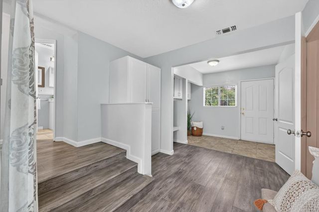 7641 Twin Oaks Ave, Citrus Heights, CA 95610