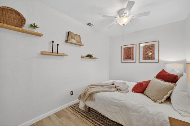 7641 Twin Oaks Ave, Citrus Heights, CA 95610