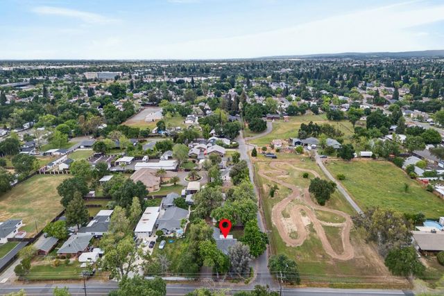 7641 Twin Oaks Ave, Citrus Heights, CA 95610